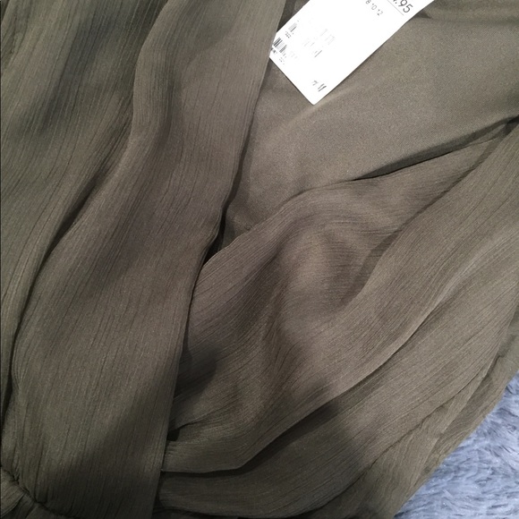 Dress - Picture 6 of 8